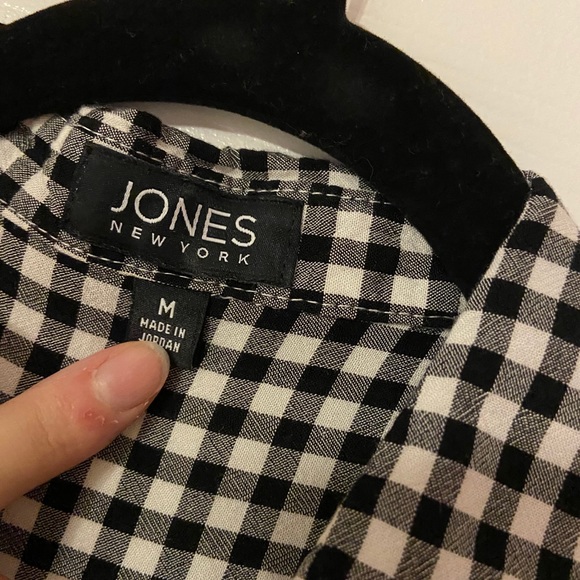 Jones New York Button up Flannel - Picture 5 of 5